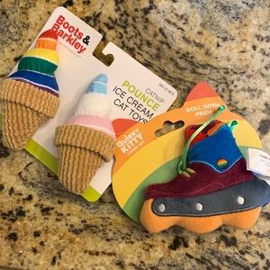 Cat toys Ice cream and roller skate